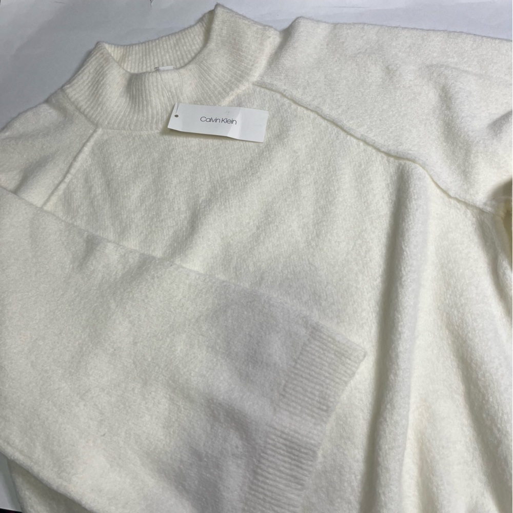NWT Calvin Klein Ivory Mock Neck Sweater, Wide Arms, XL - Picture 7 of 7